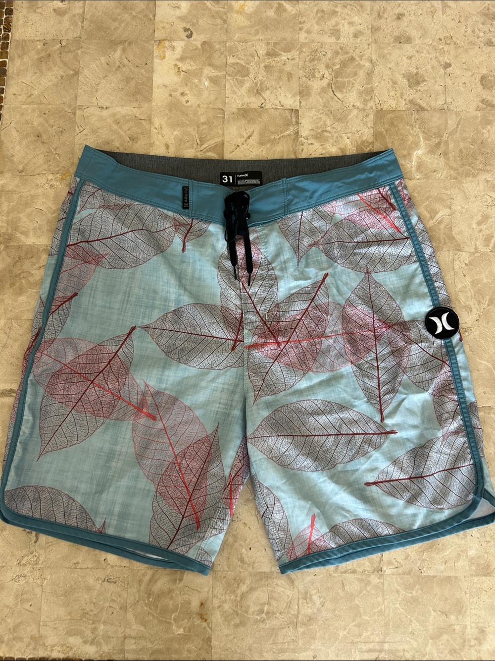 Hurley Phantom Foliage board shorts  skeleton leaf print Men’s Size 31
